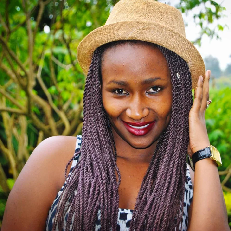 Micro Braids style inspiration from the Bamba website
