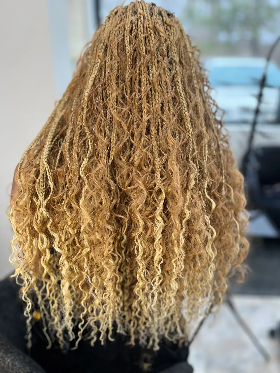 Hair braiding look 8 from the Bamba gallery