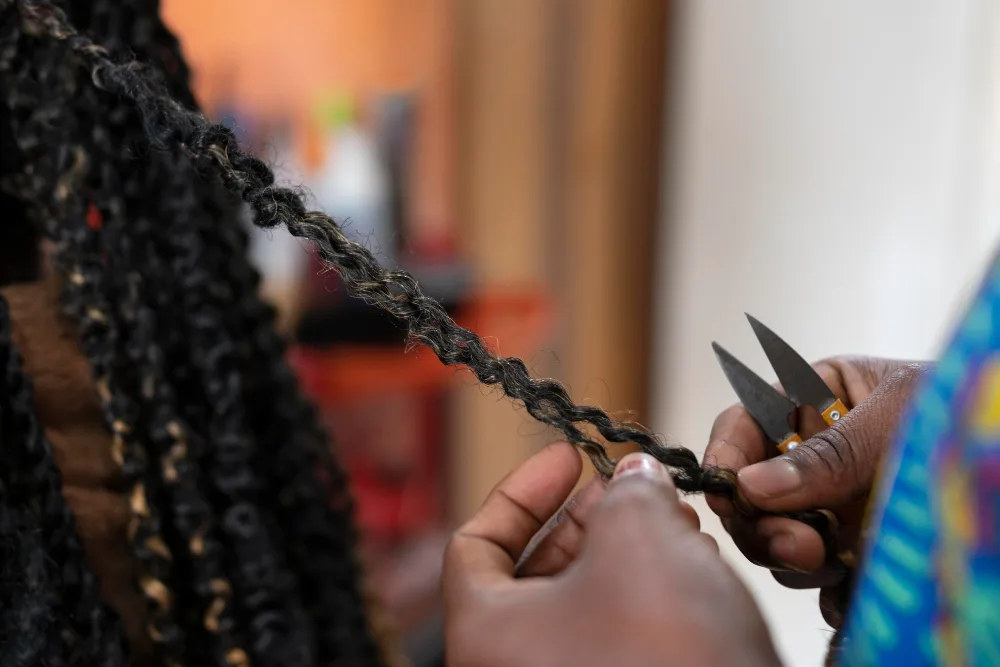 Kinky Twist